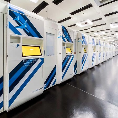 Resting Pods - Zzzleepandgo Wien Airport Schwechat Eksteriør billede